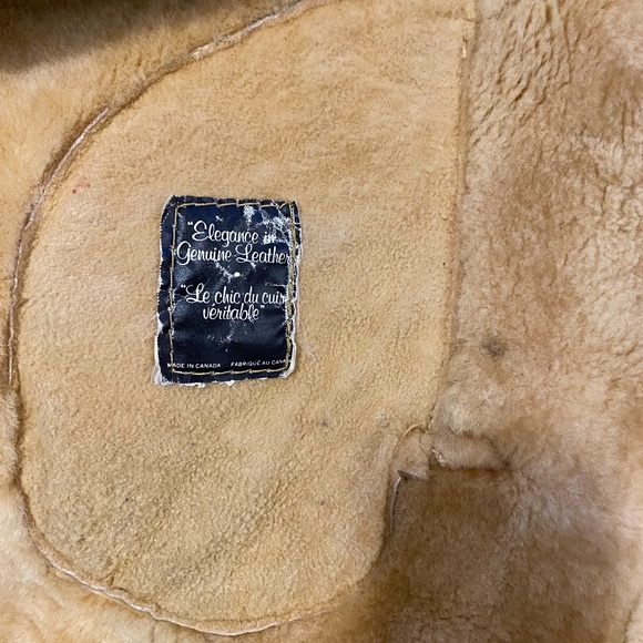 MENS GENUINE SHEEPSKIN COAT MADE IN CANADA SIZE LARGE - Picture 2 of 4